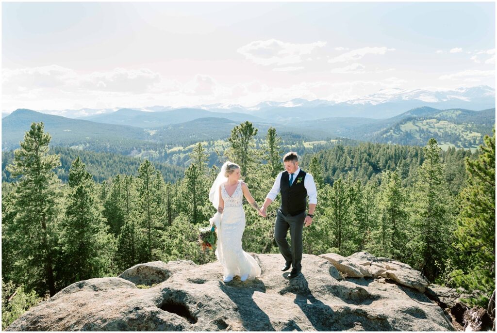 Blue Sky Mountain Ranch Wedding hillary moore photography