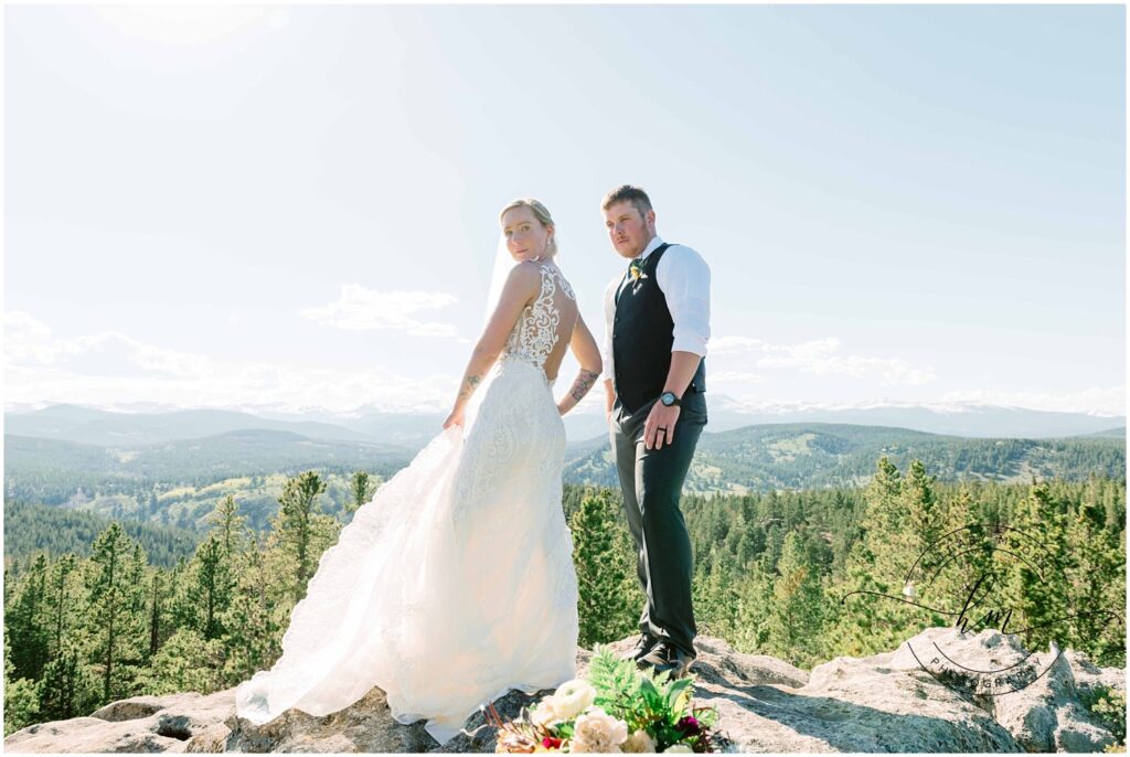 Blue Sky Mountain Ranch Wedding hillary moore photography